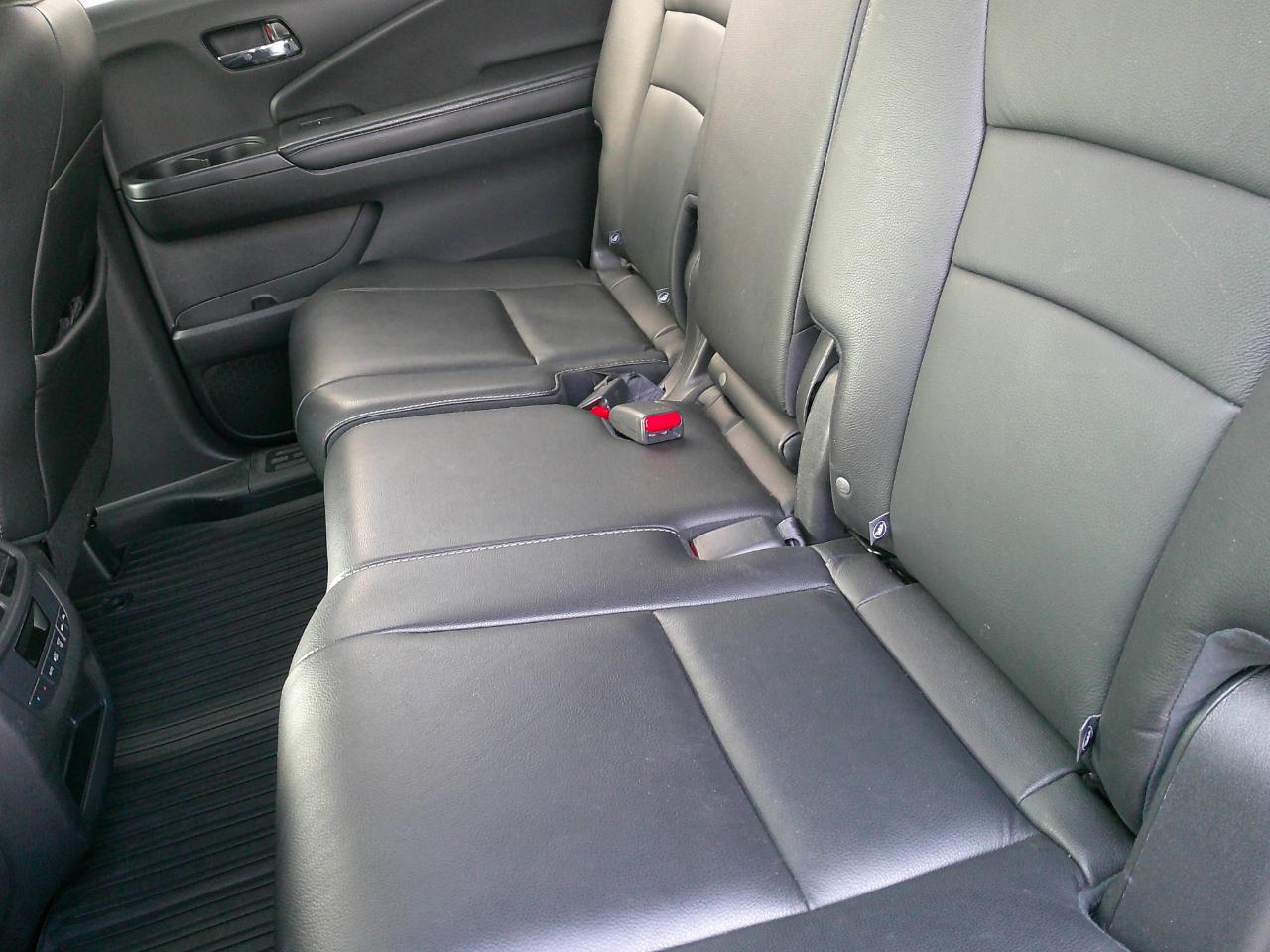 Honda Pilot 2WD 4dr EX-L 2016