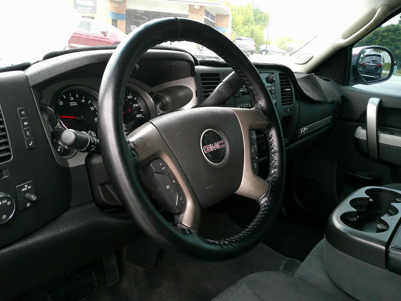 GMC Sierra 1500 2WD Crew Cab 143.5" SLE 2013