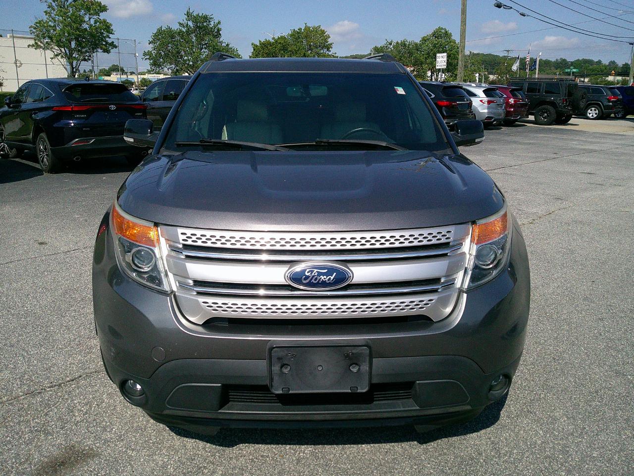 Ford Explorer FWD 4dr XLT 2014