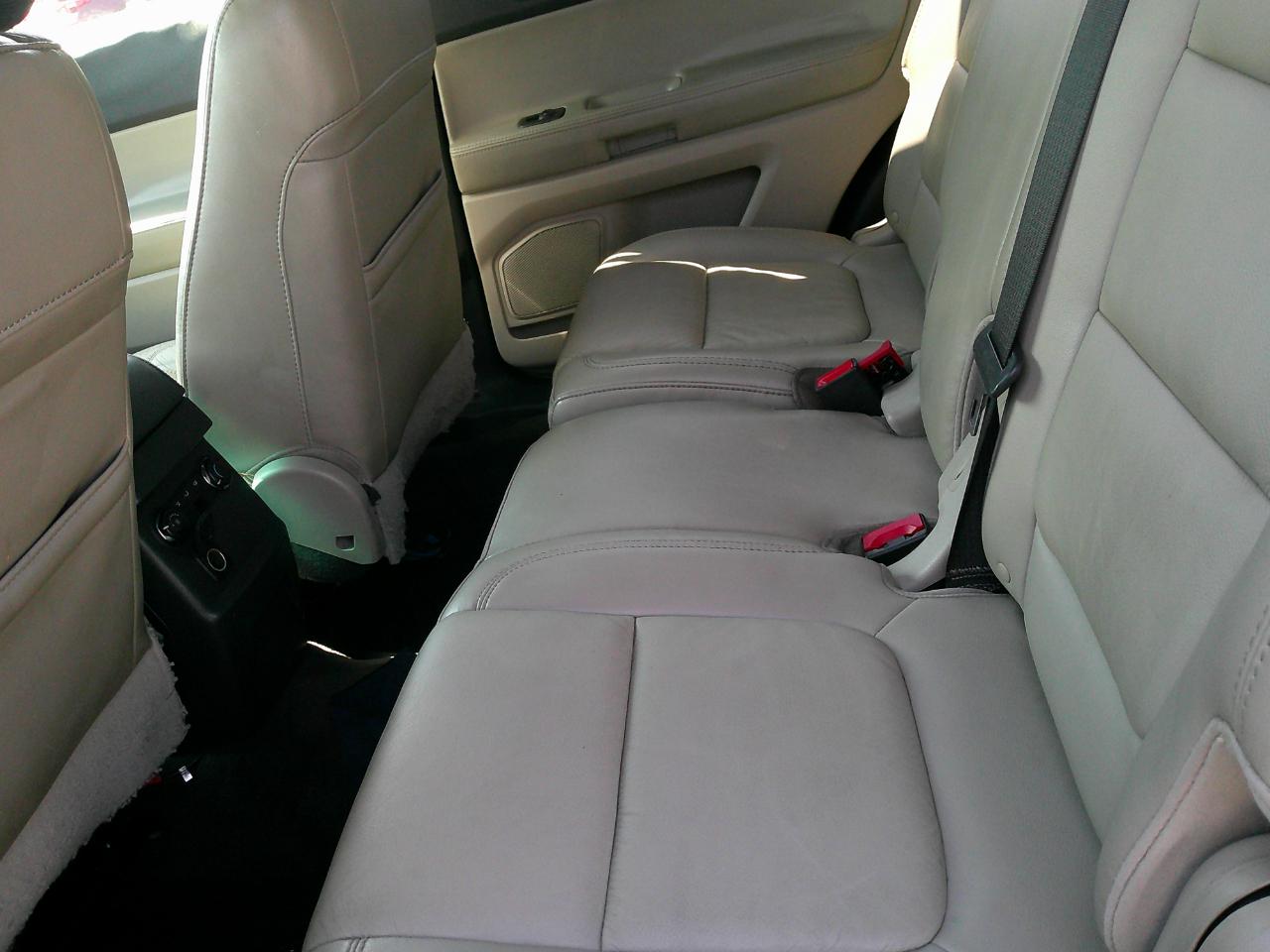 Ford Explorer FWD 4dr XLT 2014