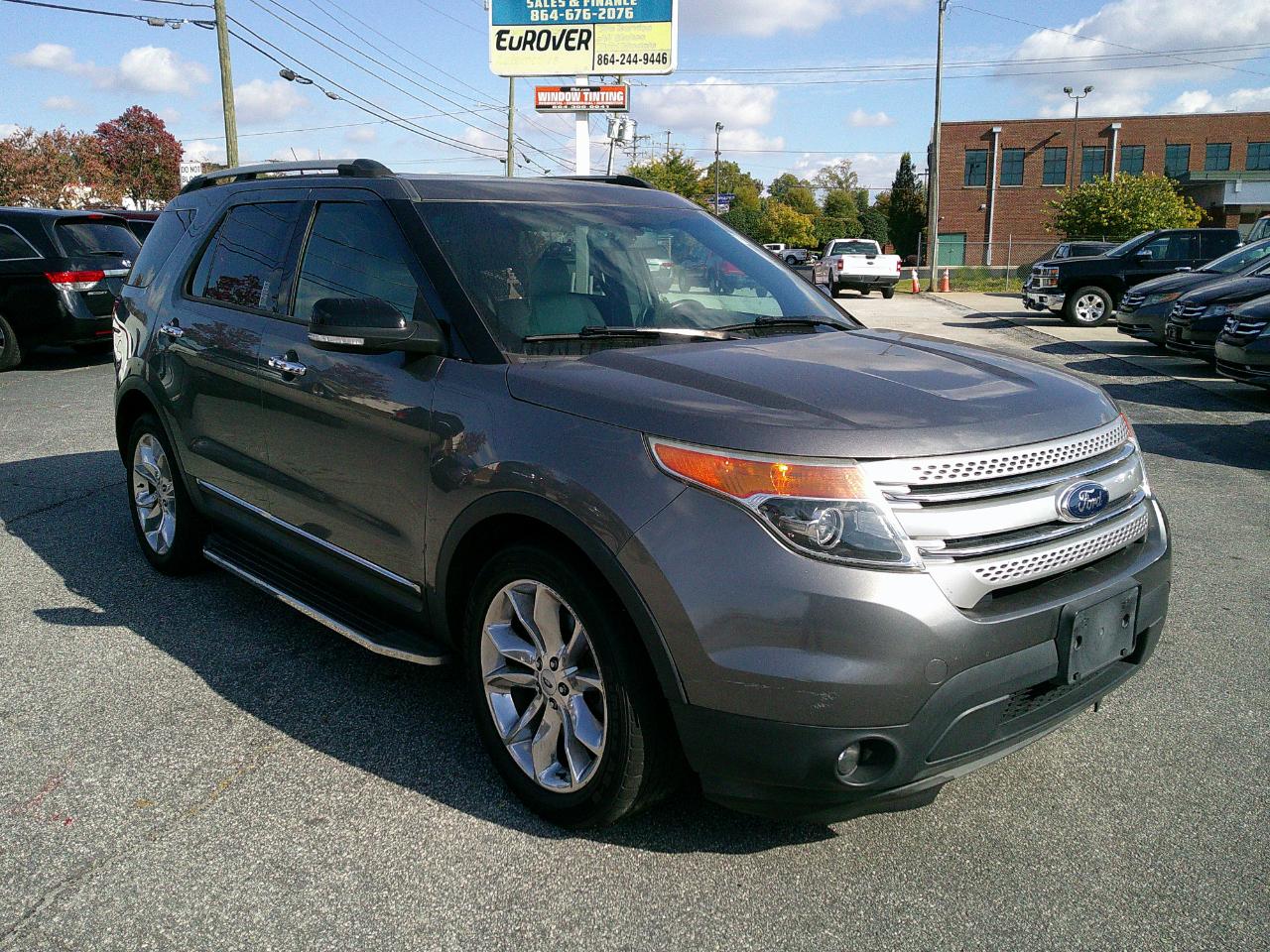2014 Ford Explorer FWD 4dr XLT