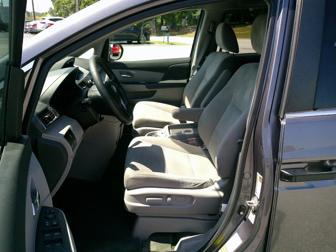 Honda Odyssey 5dr LX 2015