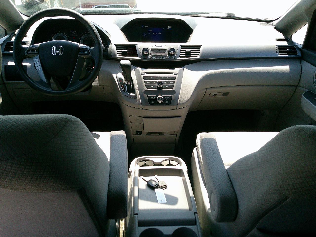 Honda Odyssey 5dr LX 2015