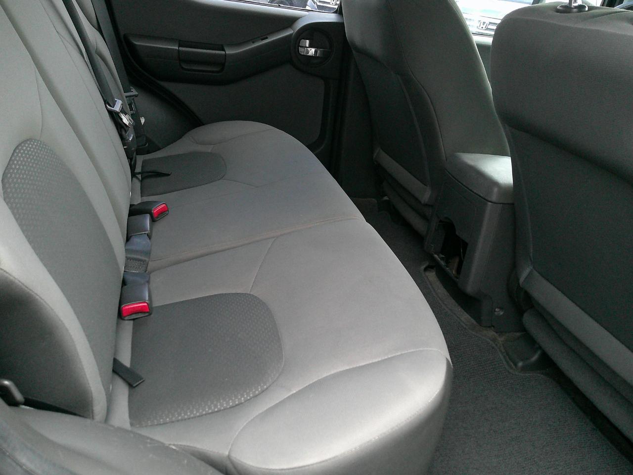 Nissan Xterra  2012