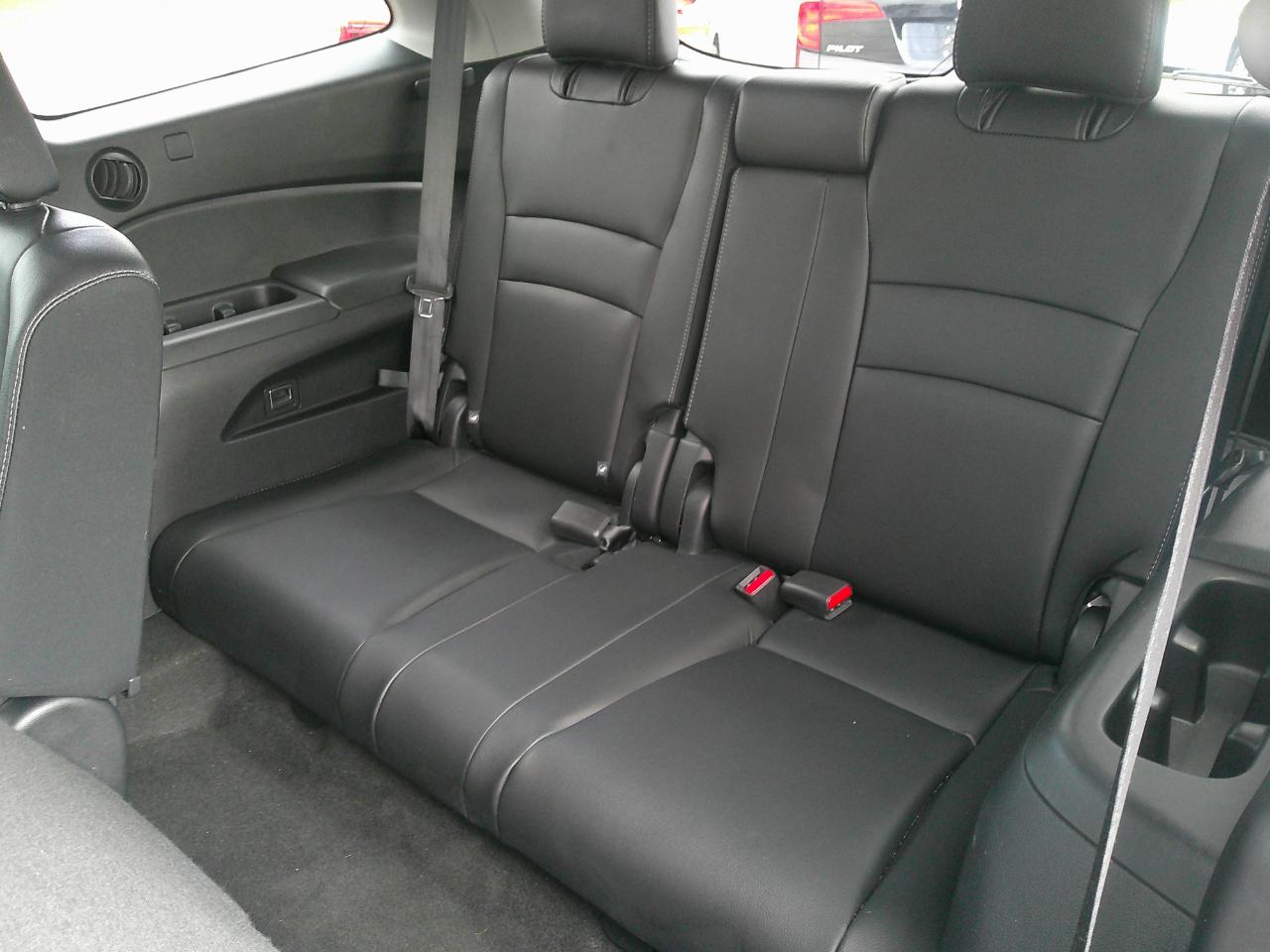 Honda Pilot 2WD 4dr EX-L w/RES 2016