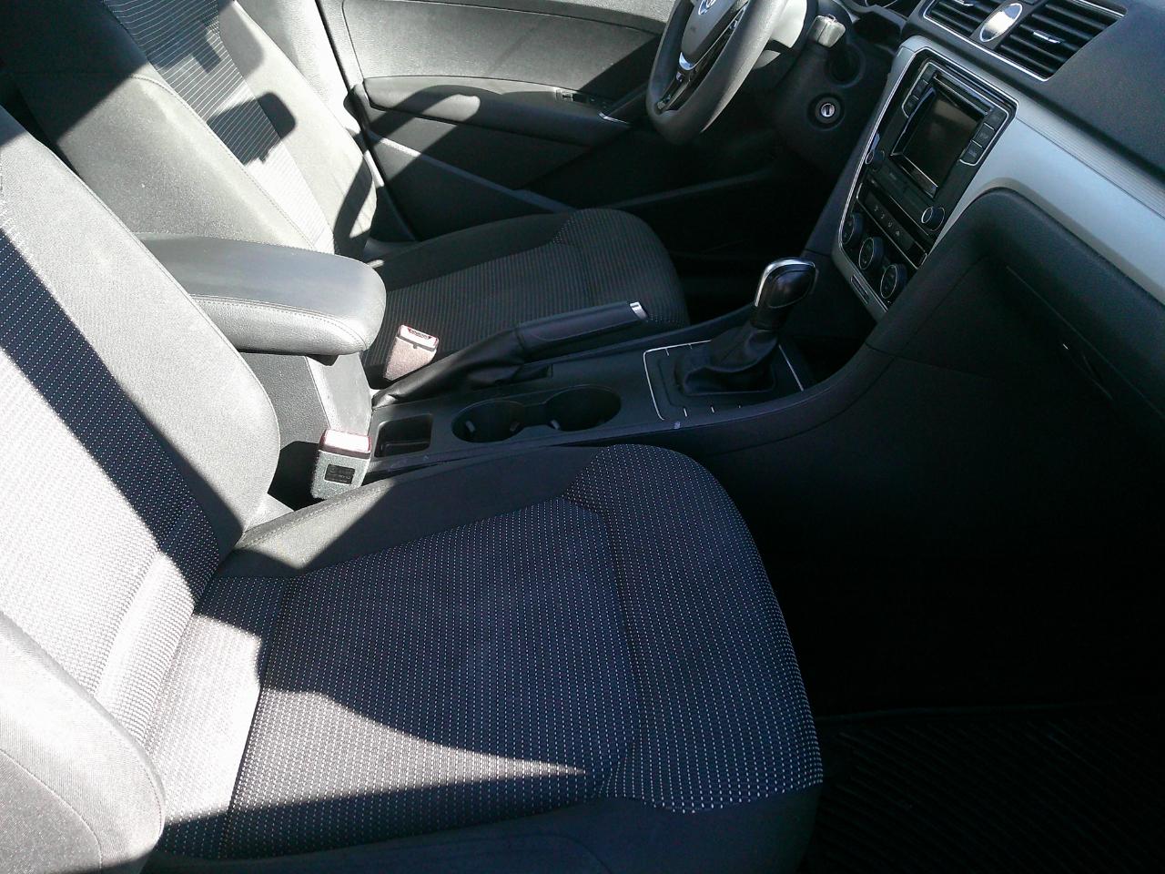 Volkswagen Passat 1.8T S Auto 2017