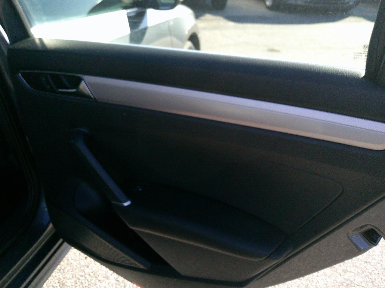 Volkswagen Passat 1.8T S Auto 2017