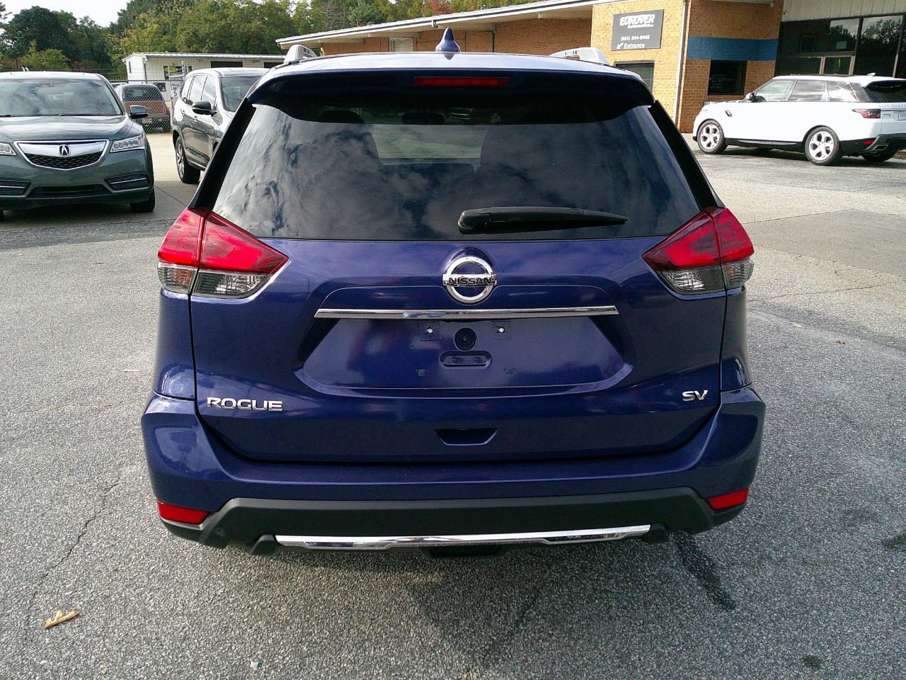 Nissan Rogue FWD SV 2018