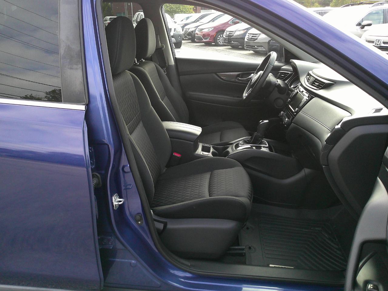 Nissan Rogue FWD SV 2018