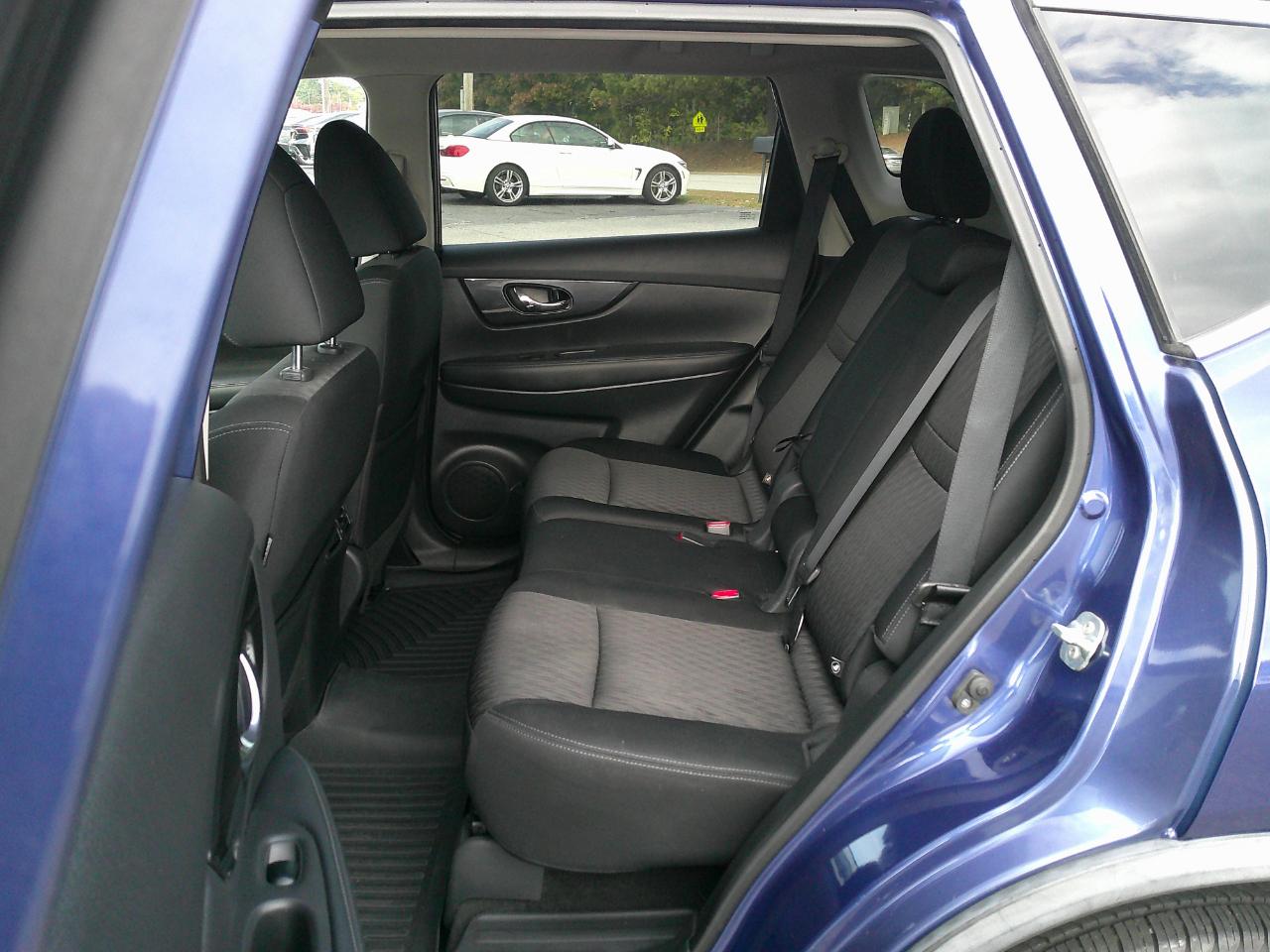 Nissan Rogue FWD SV 2018