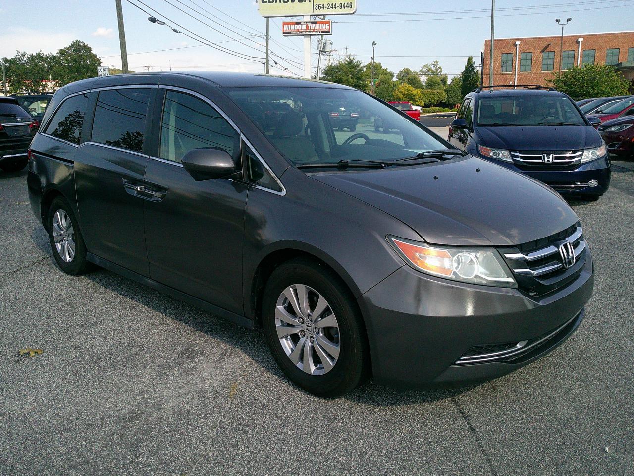 2016 Honda Odyssey 5dr SE