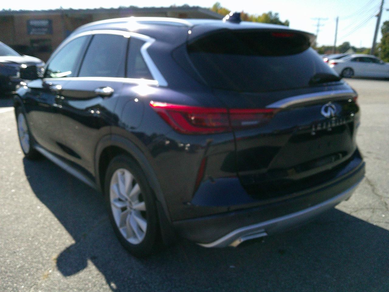 Infiniti QX50 ESSENTIAL FWD 2019