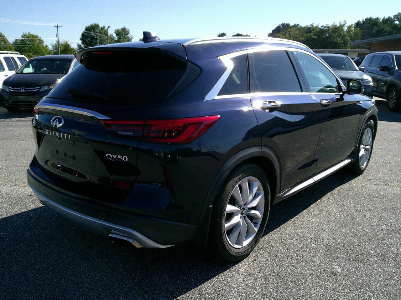 Infiniti QX50 ESSENTIAL FWD 2019