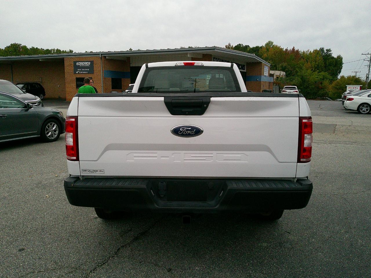 Ford F-150 XL 2WD Reg Cab 8' Box 2020