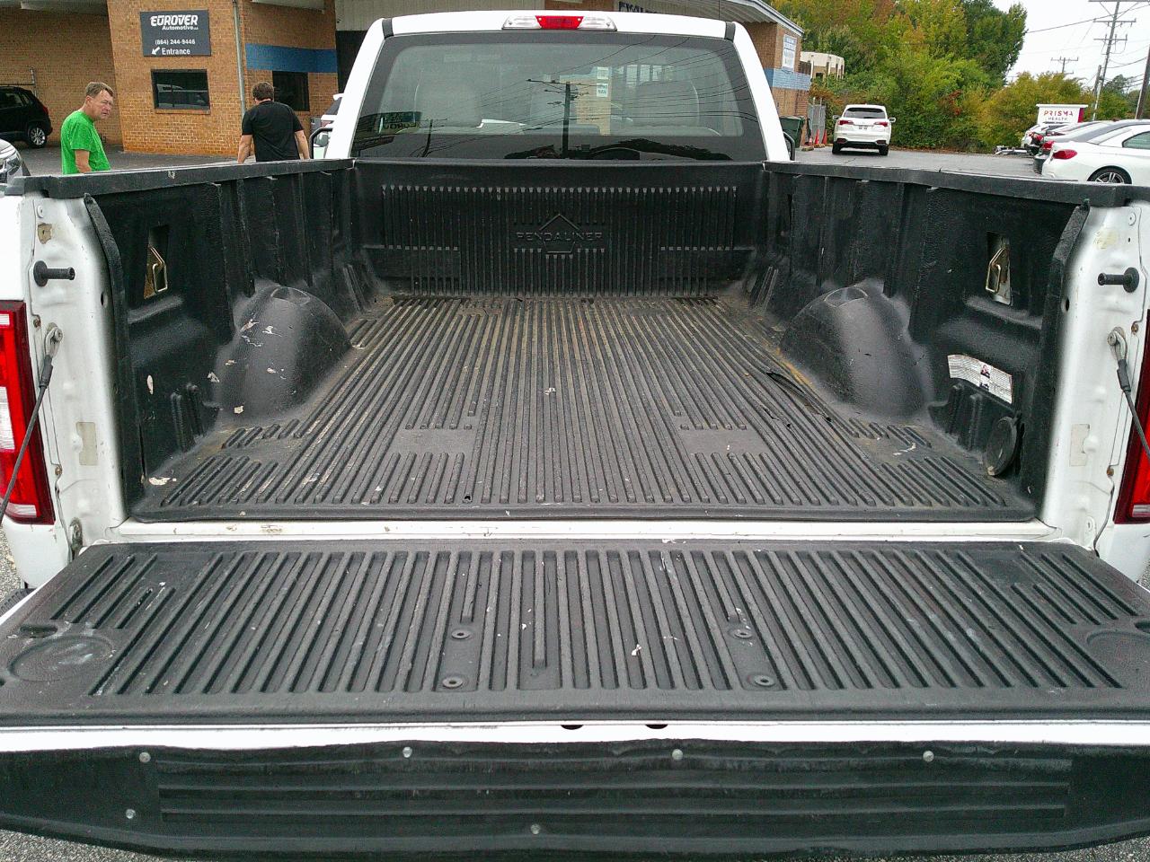 Ford F-150 XL 2WD Reg Cab 8' Box 2020