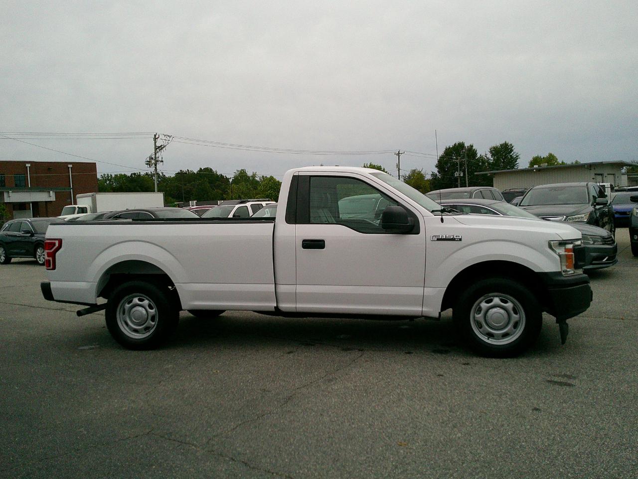 Ford F-150 XL 2WD Reg Cab 8' Box 2020