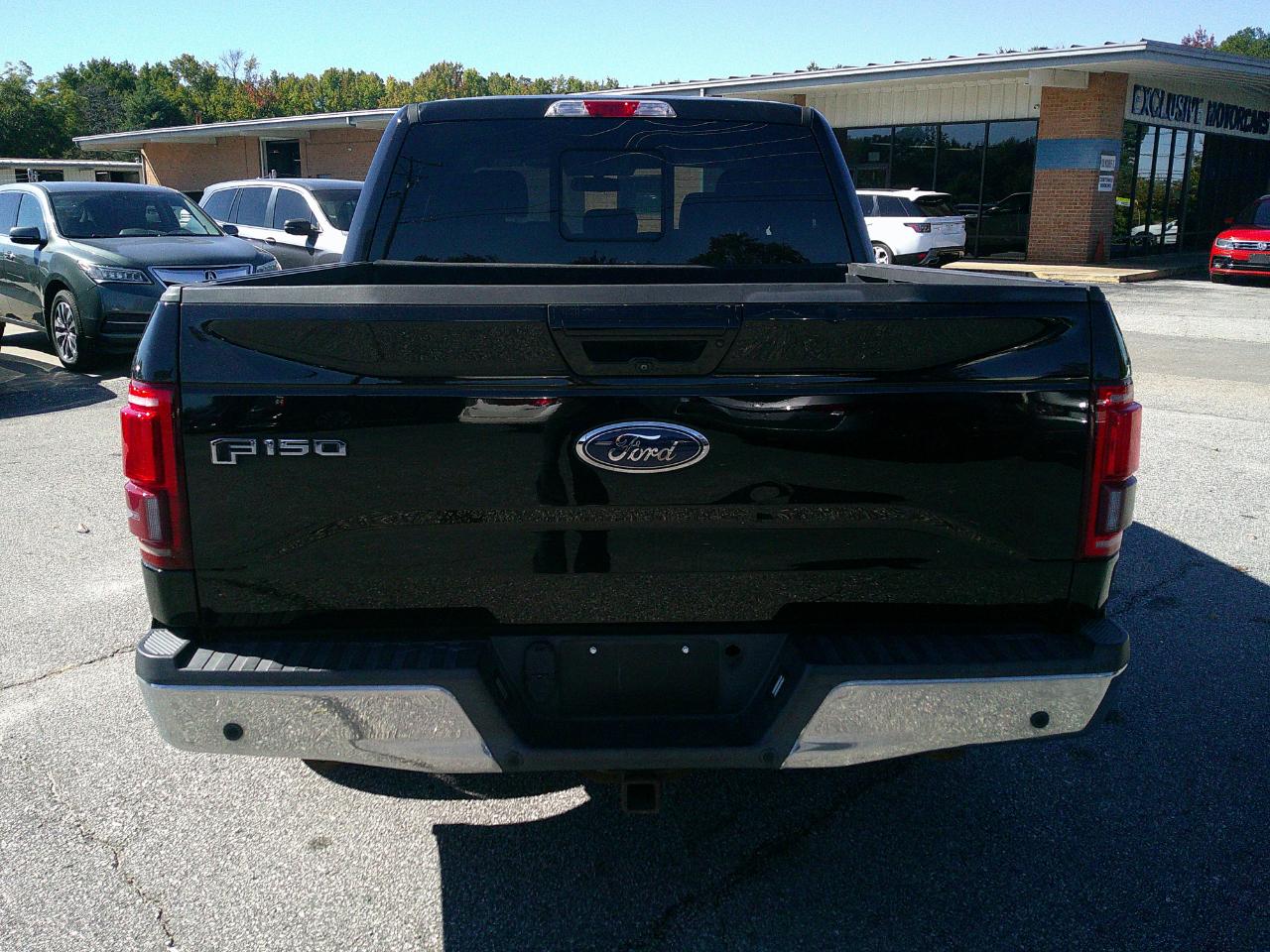 Ford F-150 2WD SuperCrew 157" Lariat 2016