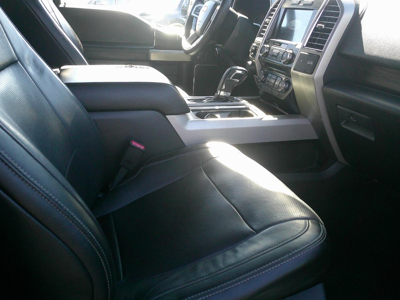 Ford F-150 2WD SuperCrew 157" Lariat 2016