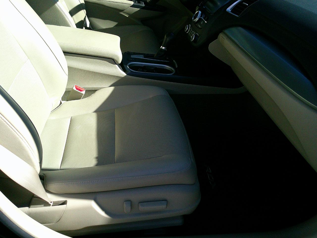 Acura RDX FWD w/Technology/AcuraWatch Plus Pkg 2017