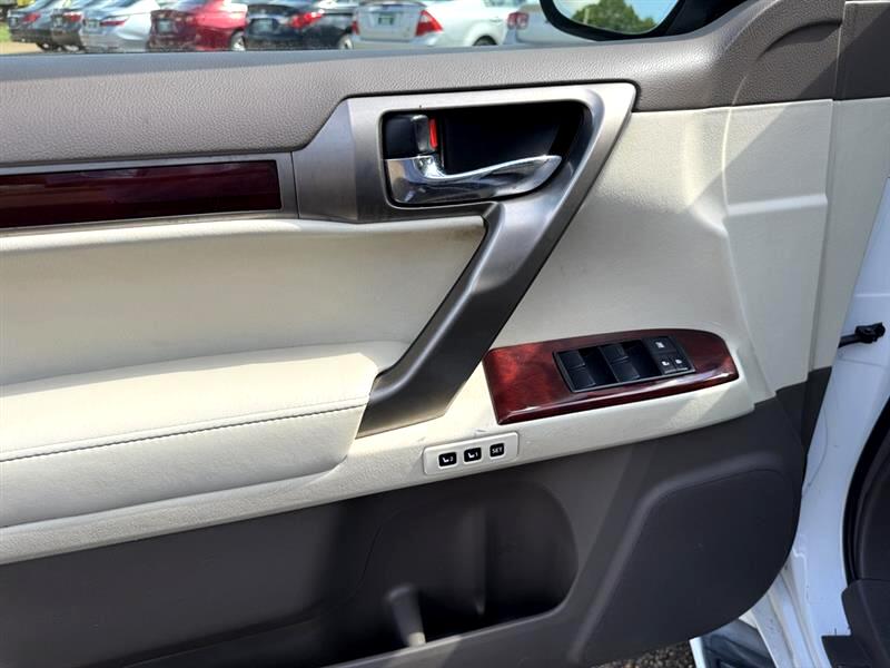 Lexus GX 460 Premium 4D SUV 4WD 2013 Lexus GX 460 Premium 4D SUV 4WD 2013