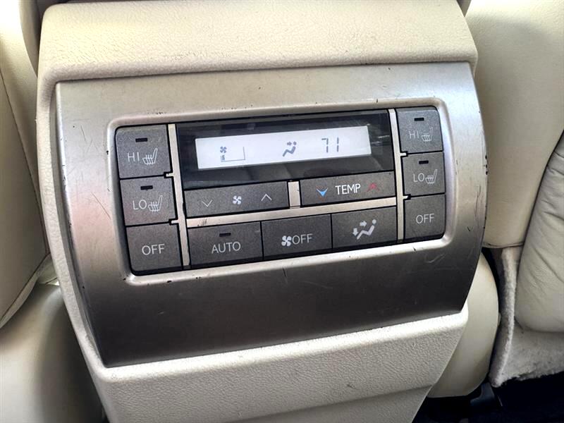 Lexus GX 460 Premium 4D SUV 4WD 2013 Lexus GX 460 Premium 4D SUV 4WD 2013