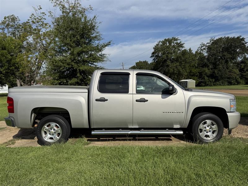 Chevrolet Silverado 1500 LT1 Crew Cab 2WD 2009 Chevrolet Silverado 1500 LT1 Crew Cab 2WD 2009