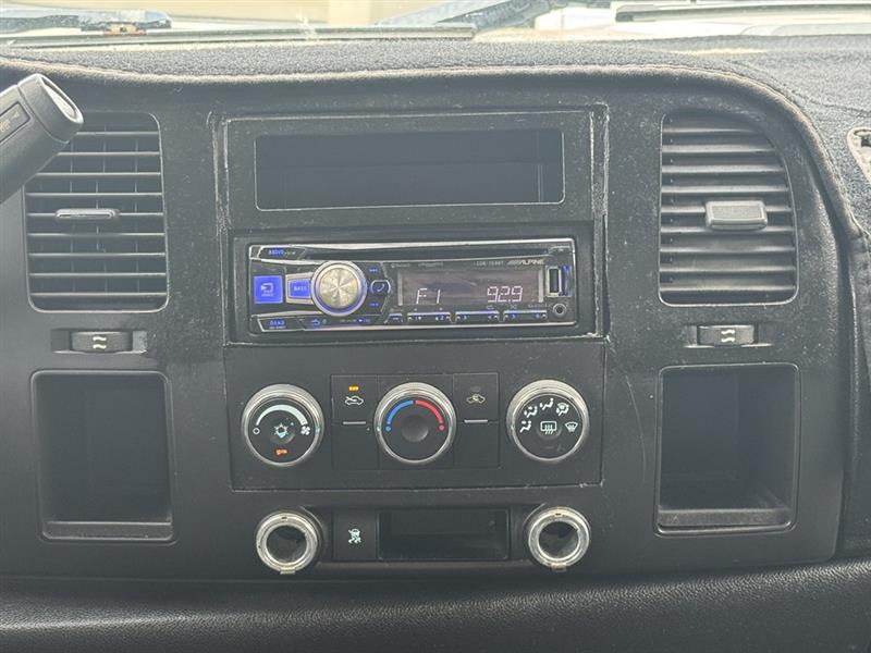 Chevrolet Silverado 1500 LT1 Crew Cab 2WD 2009 Chevrolet Silverado 1500 LT1 Crew Cab 2WD 2009