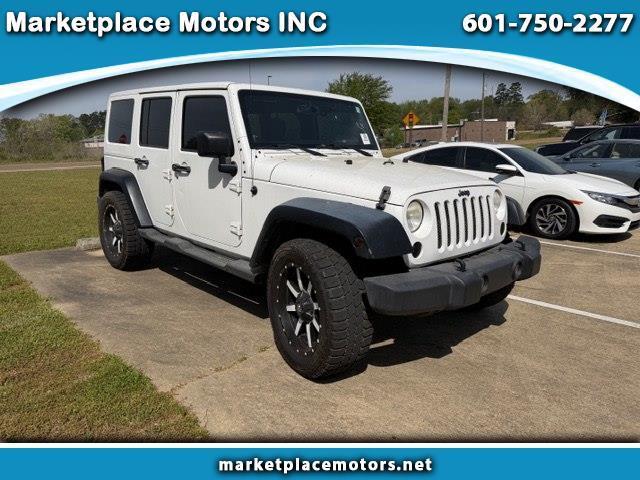 2013 Jeep Wrangler Unlimited Sahara 4WD