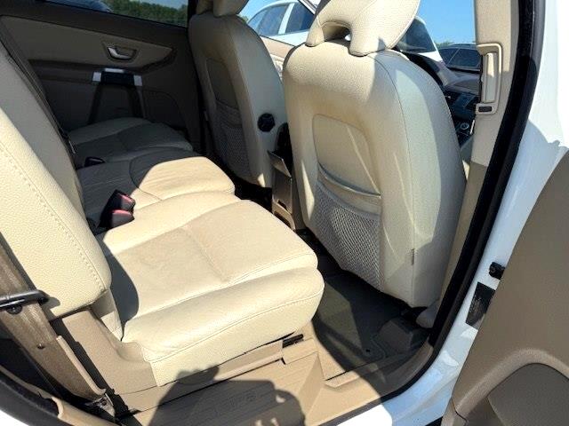 Volvo XC90 3.2 FWD 5-Passenger 2013 Volvo XC90 3.2 FWD 5-Passenger 2013