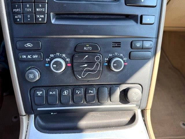 Volvo XC90 3.2 FWD 5-Passenger 2013 Volvo XC90 3.2 FWD 5-Passenger 2013