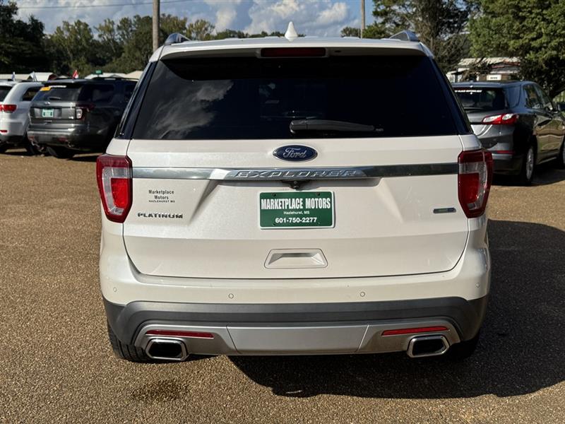 Ford Explorer Platinum AWD 2017