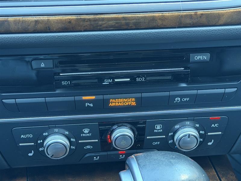 Audi A6 2.0T Premium Plus 2015