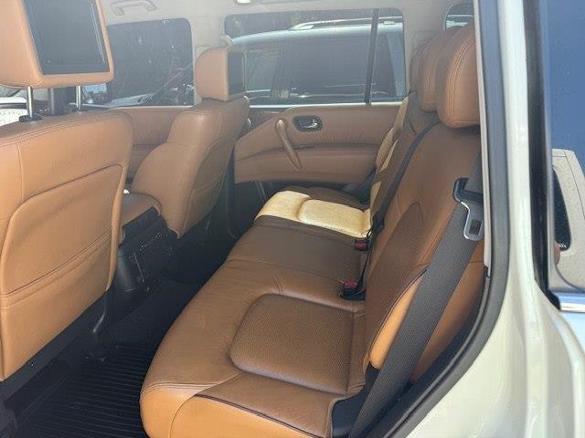 Nissan Armada Platinum 4D SUV RWD 2018 Nissan Armada Platinum 4D SUV RWD 2018