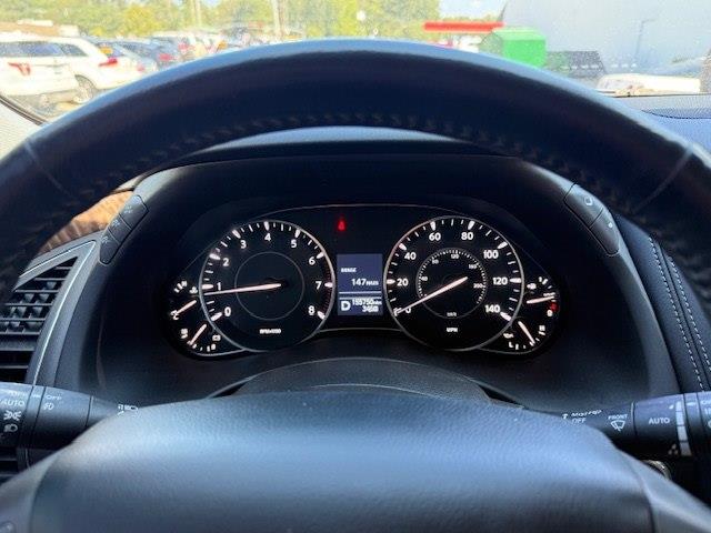 Nissan Armada Platinum 4D SUV RWD 2018 Nissan Armada Platinum 4D SUV RWD 2018