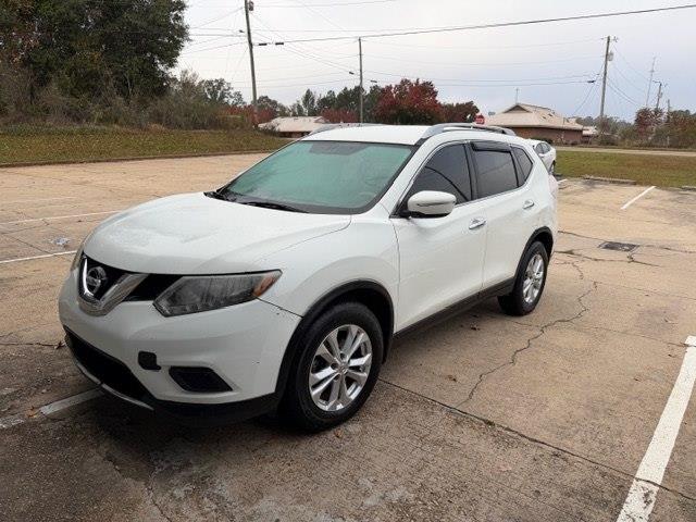 Nissan Rogue SV 4D SUV FWD 2015