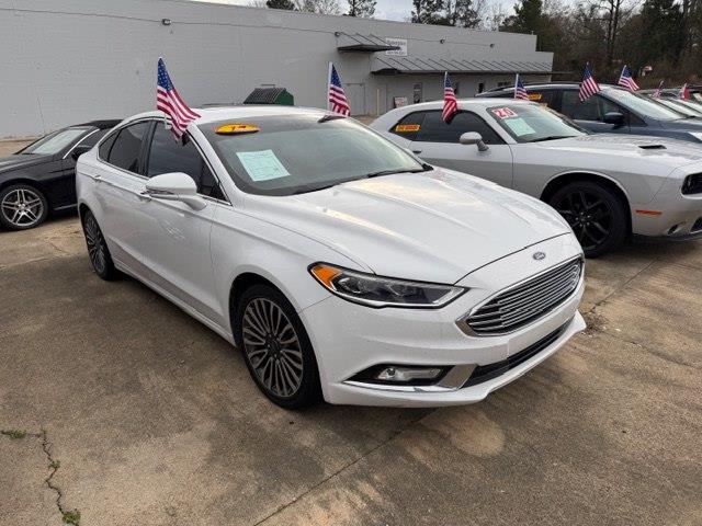 Ford Fusion SE 2017