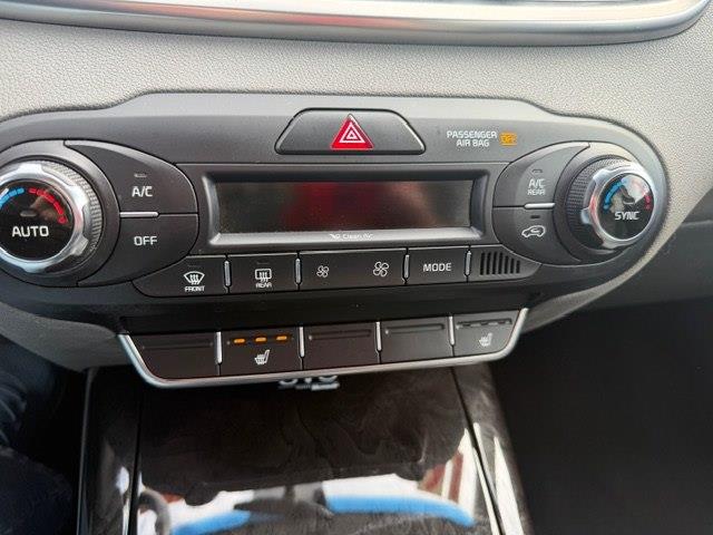 Kia Sorento EX V6 2WD 2016