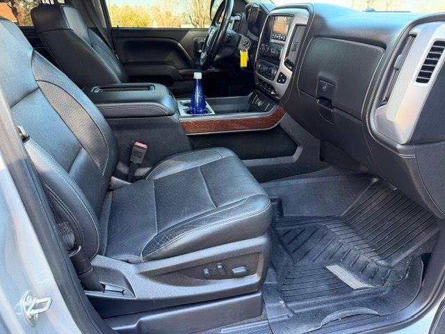 GMC Sierra 1500 4WD Crew Cab 153.0" SLT 2018