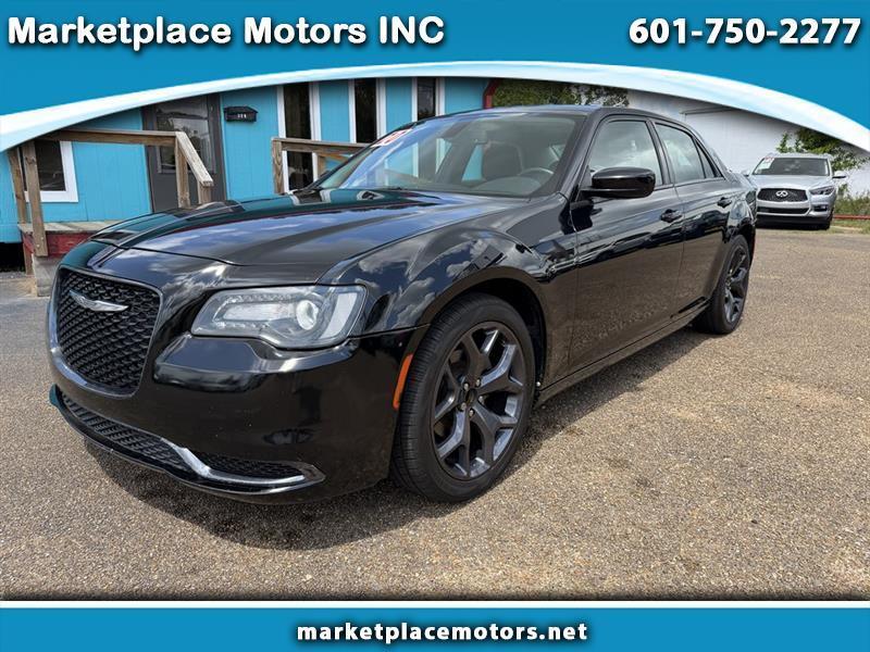 2020 Chrysler 300 Touring
