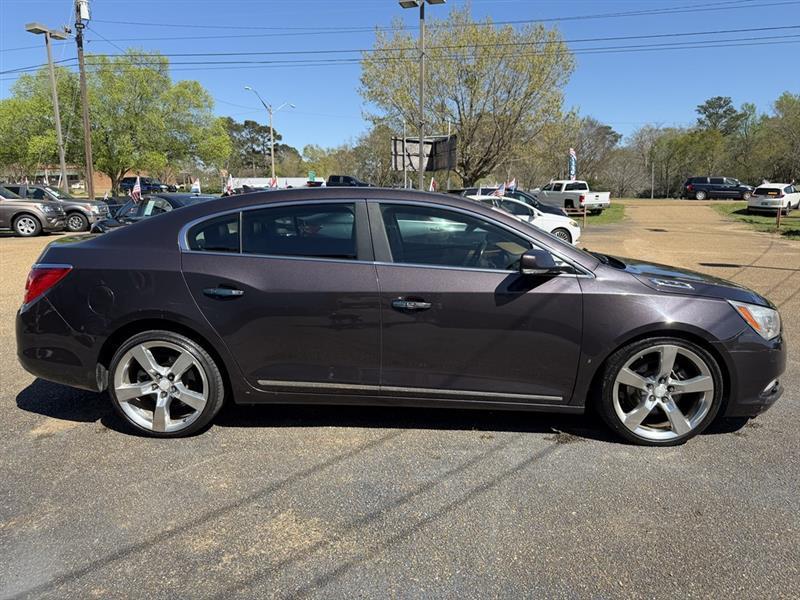 Buick LaCrosse Premium Package 2, w/Leather 2014