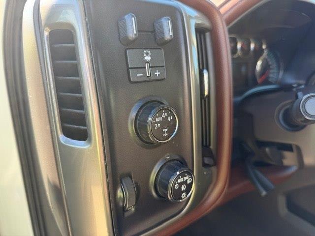 Chevrolet Silverado 1500 High Country Crew Cab 4WD 2015