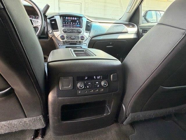 GMC Yukon XL SLT 2WD 2017