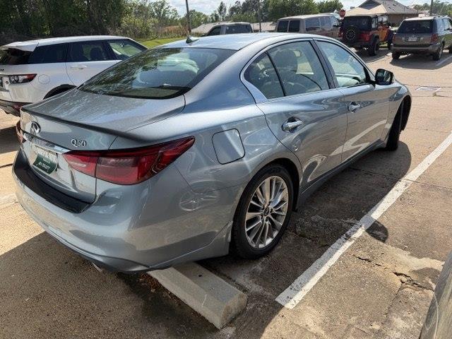 Infiniti Q50 3.0t LUXE 2019