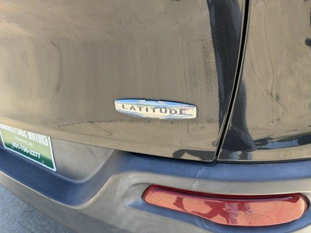 Jeep Cherokee Latitude FWD 2015