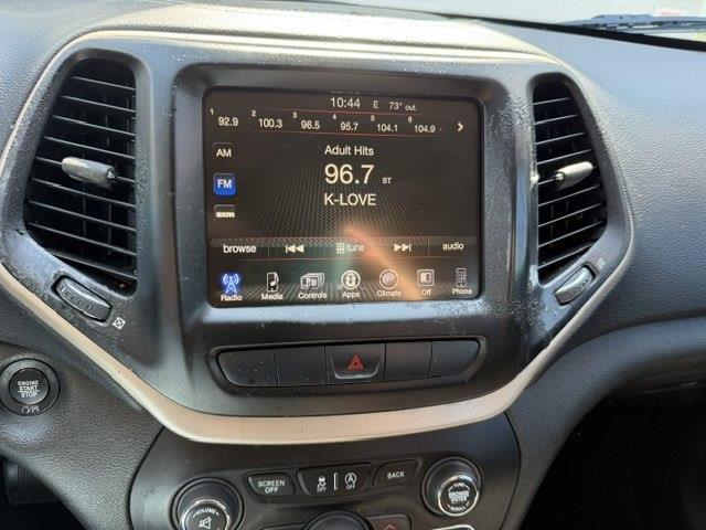 Jeep Cherokee Latitude FWD 2015