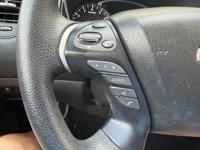 Nissan Pathfinder S 2WD 2019