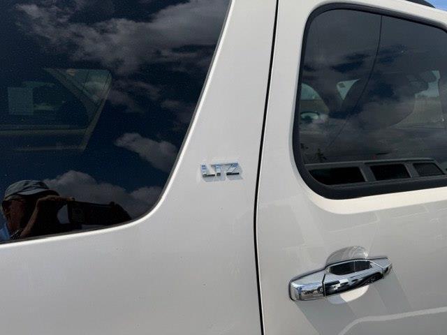 Chevrolet Tahoe LTZ 2WD 2012