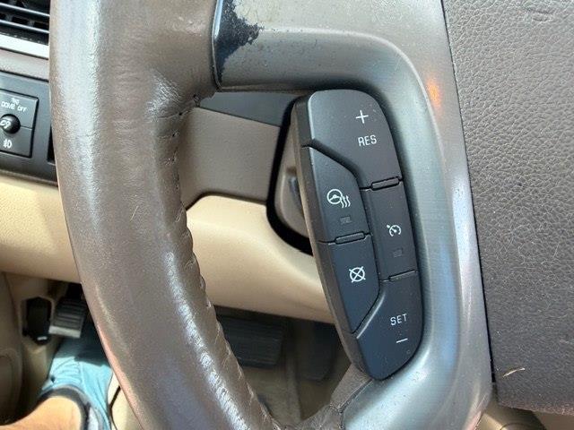 Chevrolet Tahoe LTZ 2WD 2012