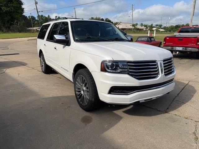 Lincoln Navigator L 4WD 2015