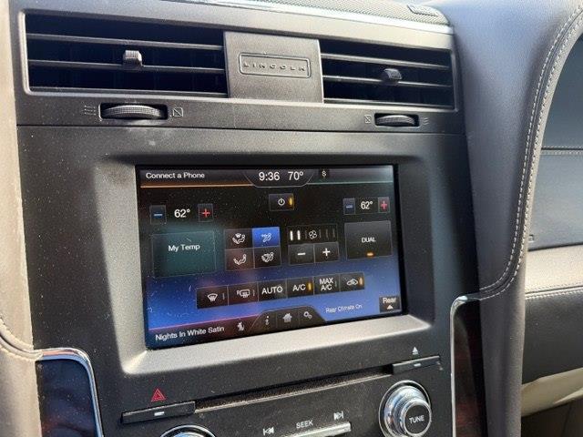 Lincoln Navigator L 4WD 2015